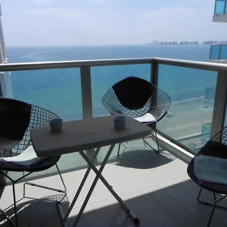 Euromarina Lateral By Alina365 Apartmán *